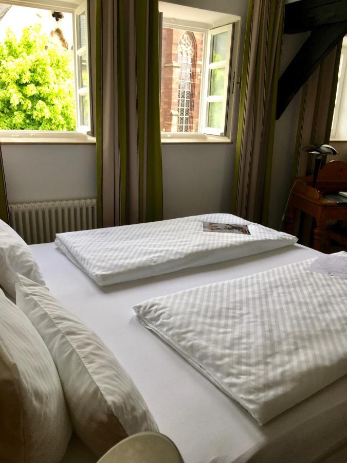Alt Warburg Hotel Luaran gambar