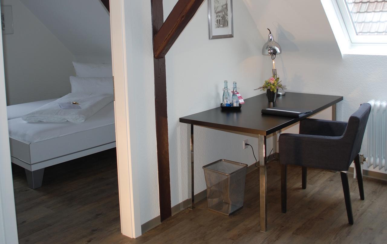 Alt Warburg Hotel Luaran gambar