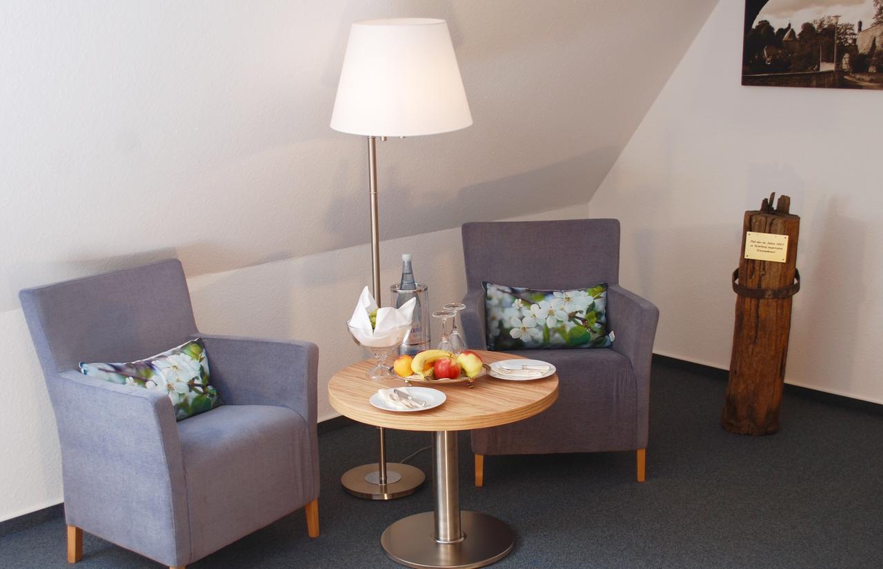 Alt Warburg Hotel Luaran gambar