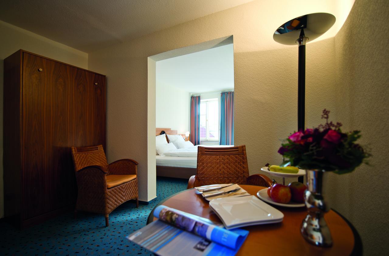 Alt Warburg Hotel Luaran gambar