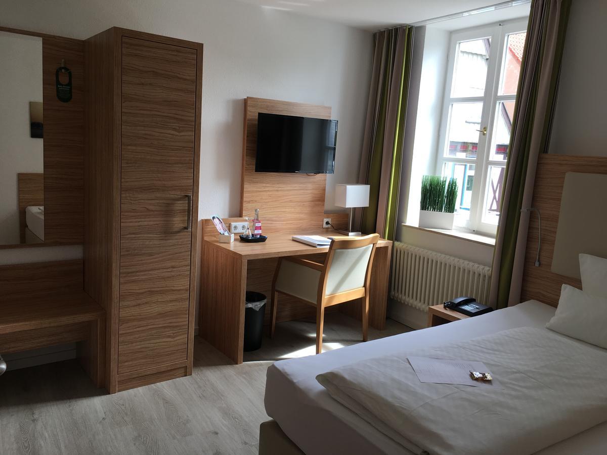 Alt Warburg Hotel Luaran gambar