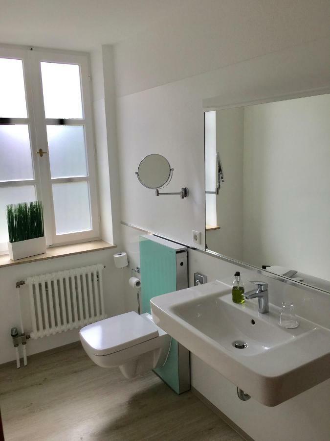 Alt Warburg Hotel Luaran gambar