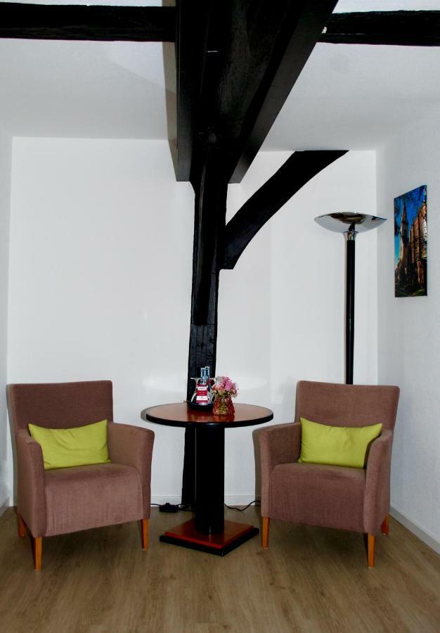 Alt Warburg Hotel Luaran gambar